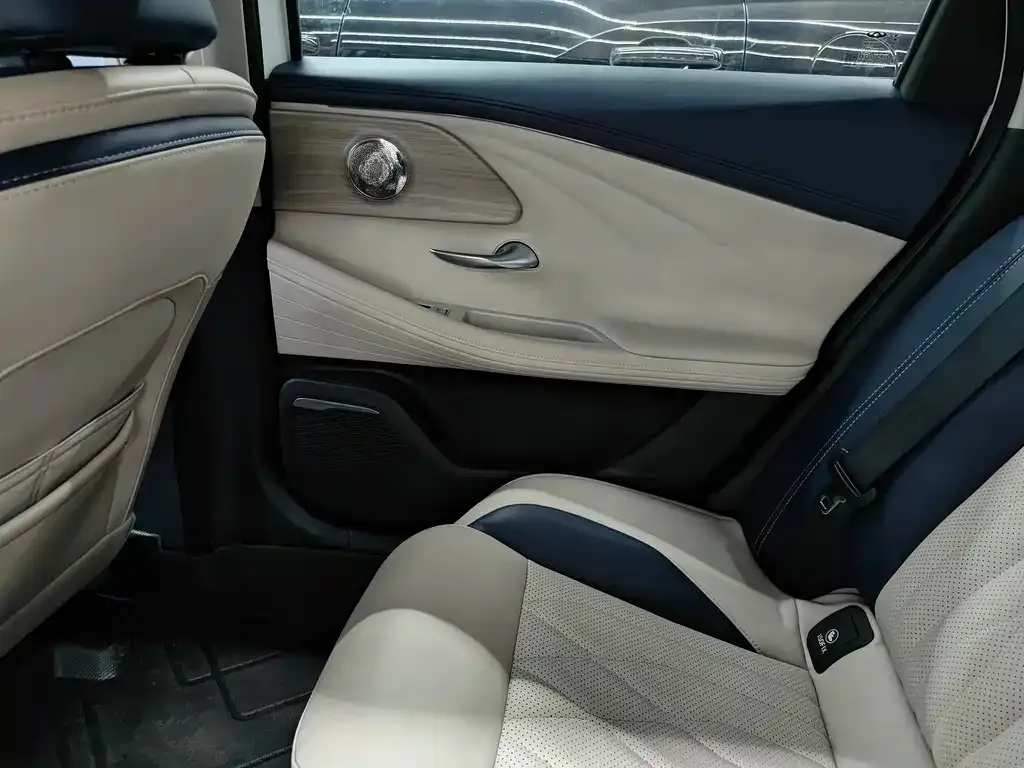 Chery Arrizo 8 2023 из CN, фото 10