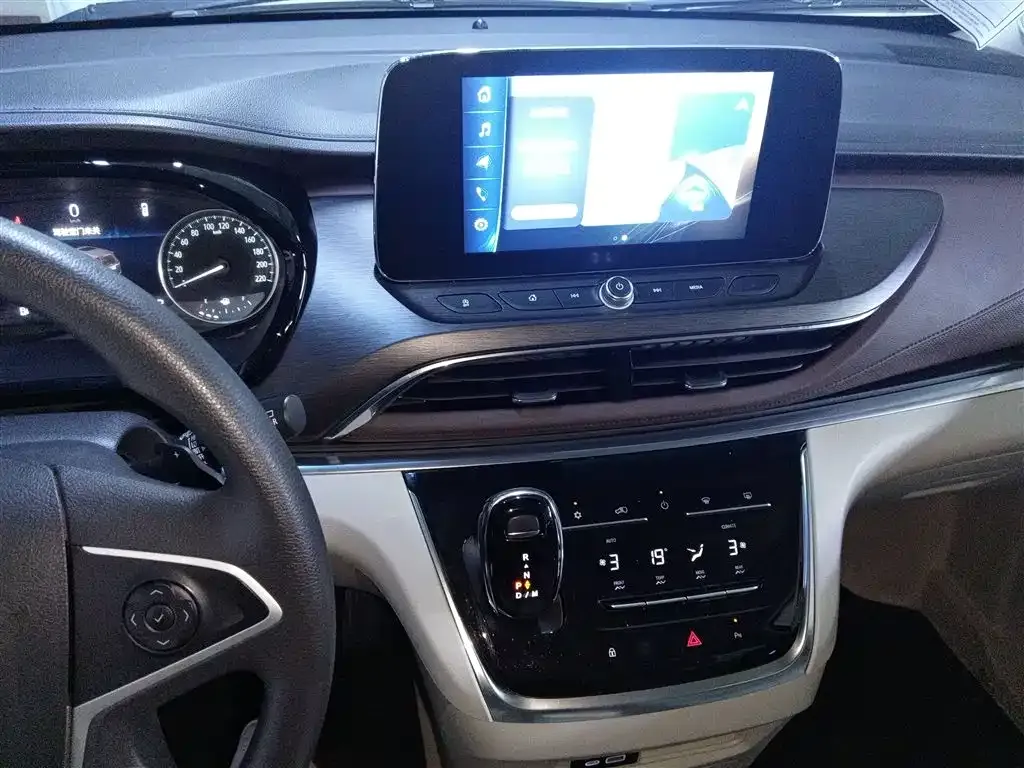 Buick GL8 2023 из CN, фото 8