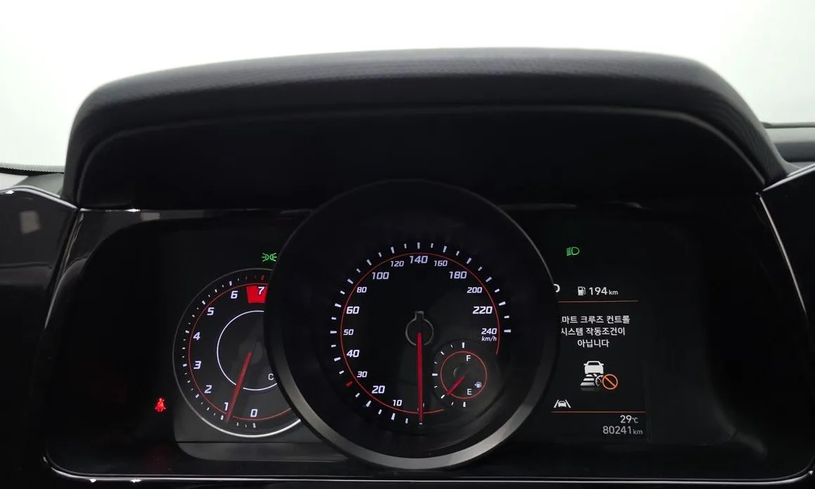 Hyundai AVANTE 2022 из KR, фото 4