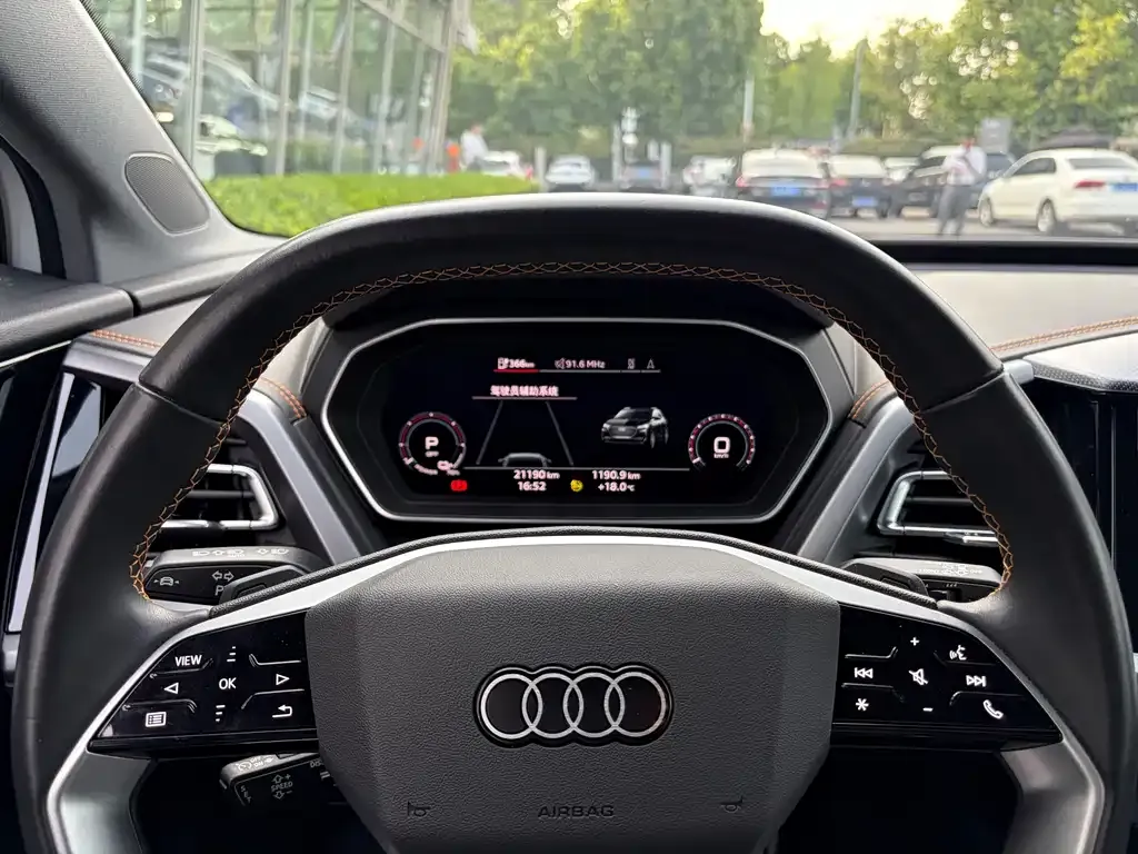 Audi Q4 e-tron 2024 из CN, фото 3