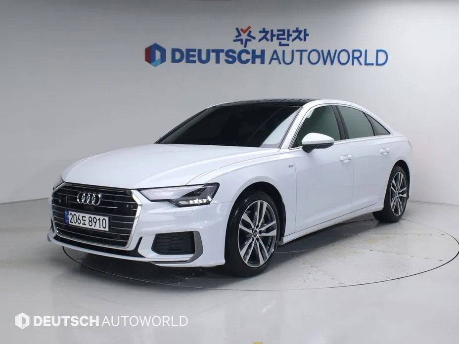Audi A6 — фото 1