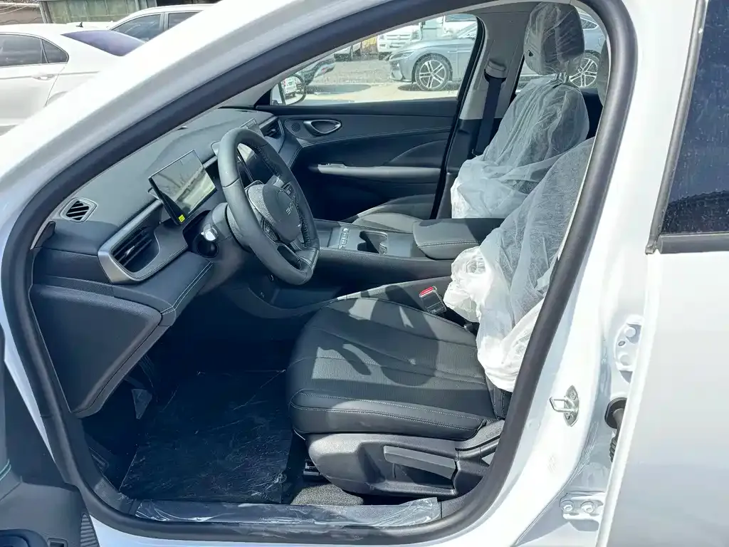 BYD Seal 05 DM-i 2026 из CN, фото 4