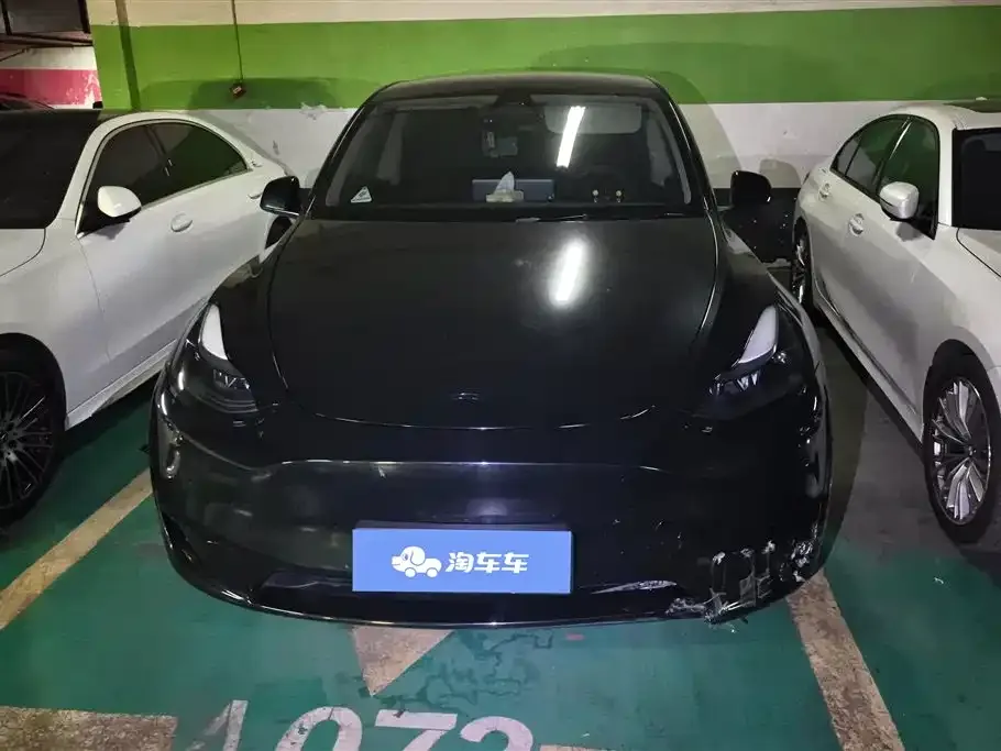 Tesla Model Y — фото 8