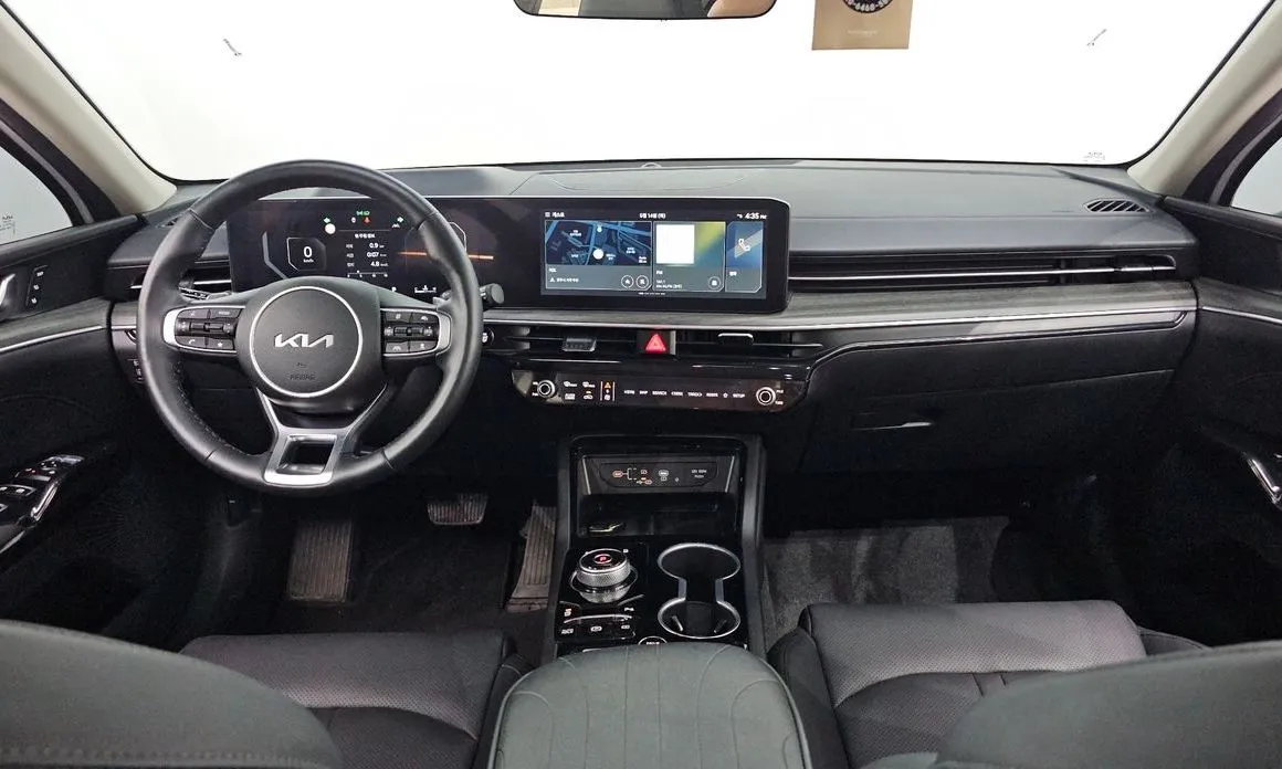 Kia K5 2025 из KR, фото 10