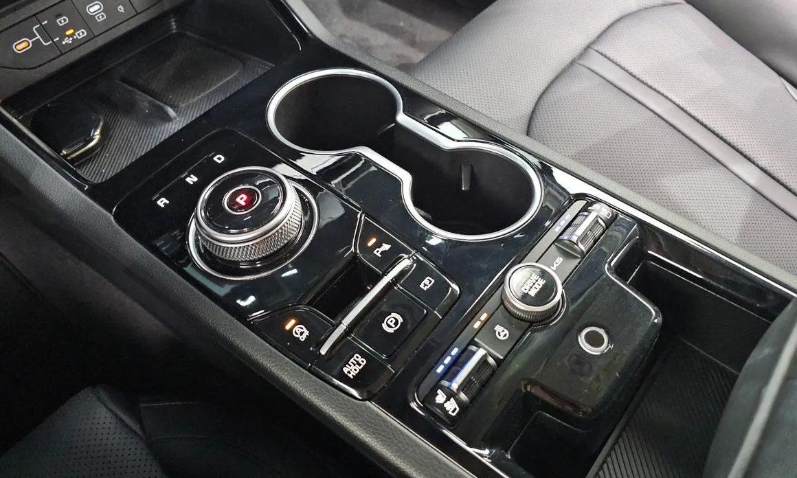 Kia K5 2025 из KR, фото 5