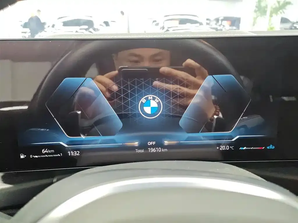 BMW 3 Series 2024 из CN, фото 3
