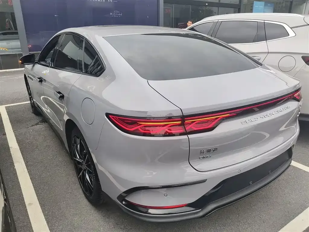 BYD Han 2025 из CN, фото 3