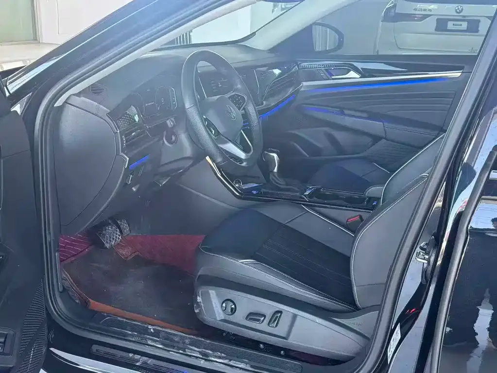 Volkswagen Passat — фото 7