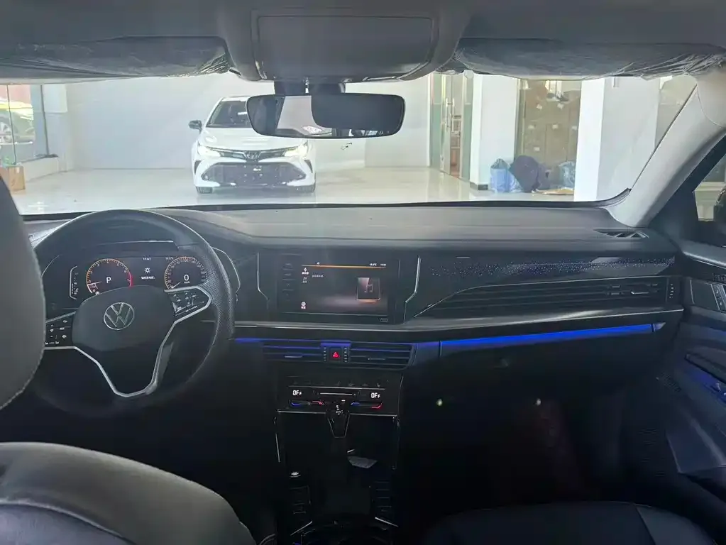 Volkswagen Passat — фото 2
