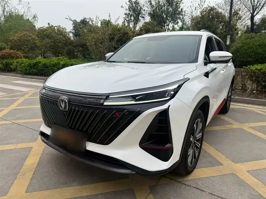 Changan CS75PLUS — фото 9