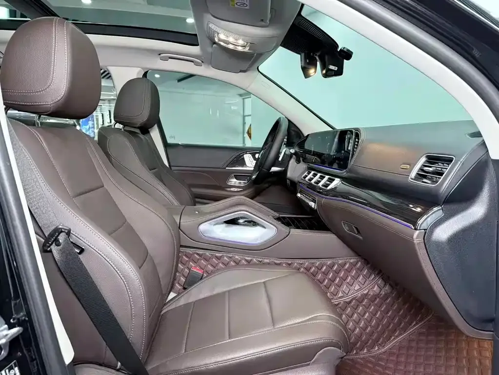 Mercedes-Benz GLS — фото 3