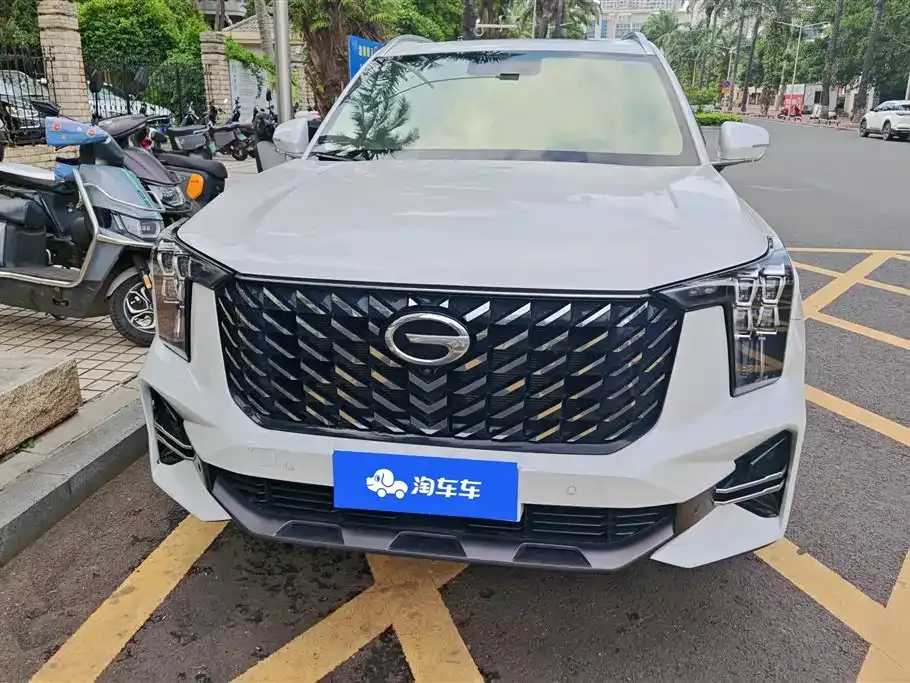 GAC Motor Trumpchi GS8 — фото 5