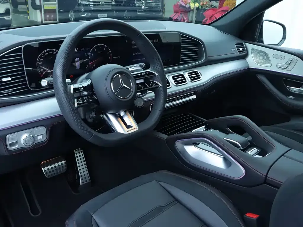 Mercedes-Benz GLE AMG — фото 6
