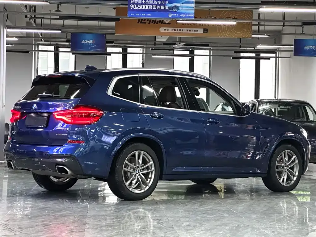 BMW X3 — фото 8