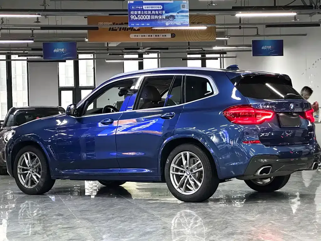 BMW X3 — фото 7