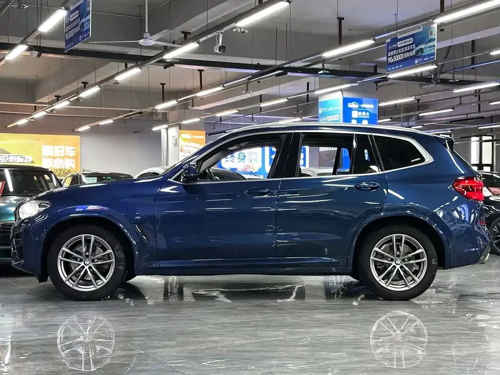 BMW X3 — фото 10