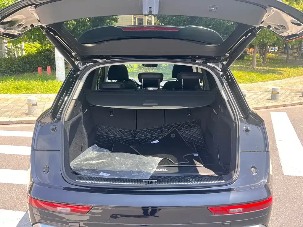 Audi Q5L 2024 из CN, фото 9