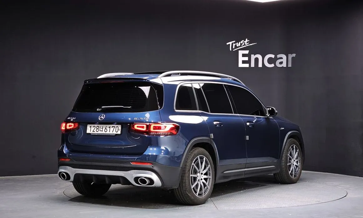 Mercedes-Benz GLB-Class — фото 2