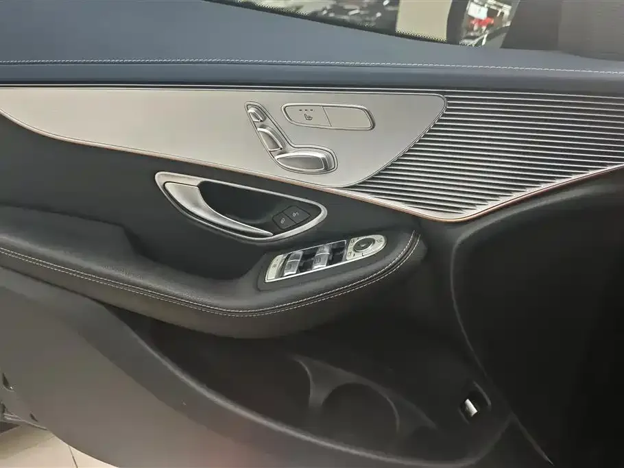 Mercedes-Benz EQC 2021 из CN, фото 7