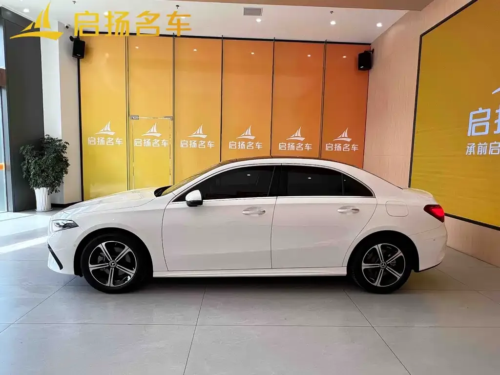 Mercedes-Benz A-Class — фото 3