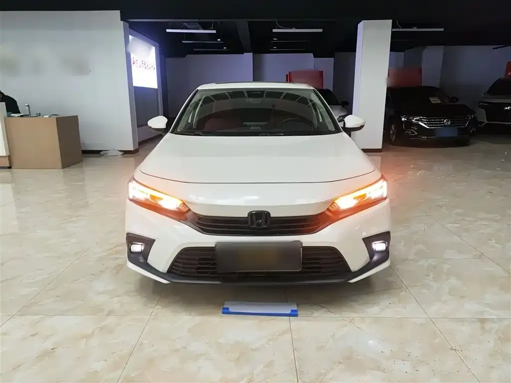 Honda Civic — фото 2