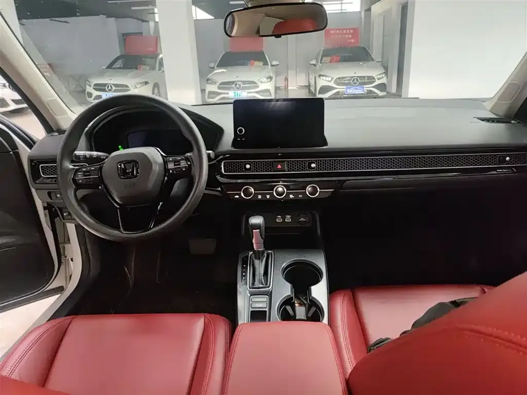 Honda Civic — фото 3