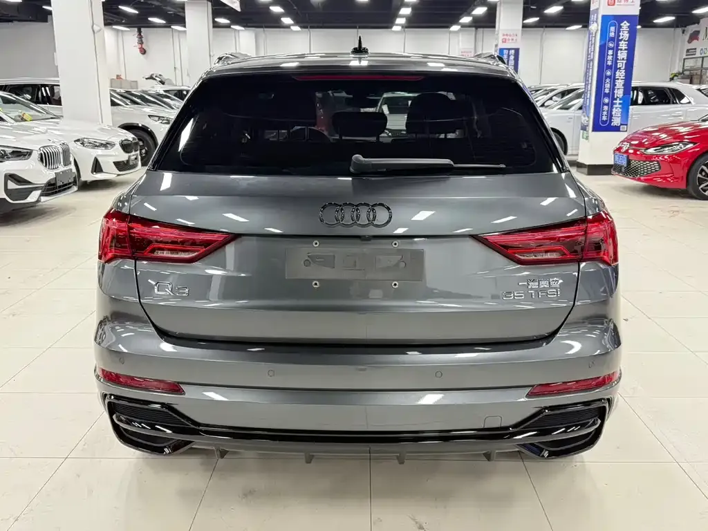Audi Q3 — фото 4