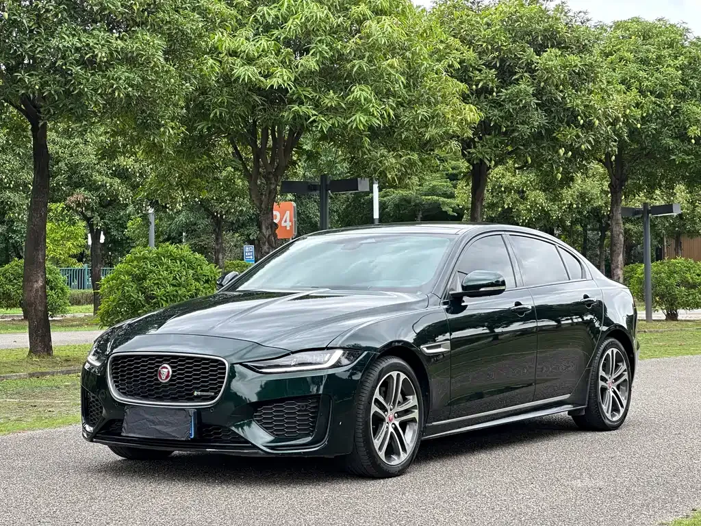 Jaguar XEL — фото 1