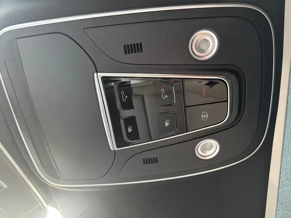 BYD Tang New Energy 2025 из CN, фото 5