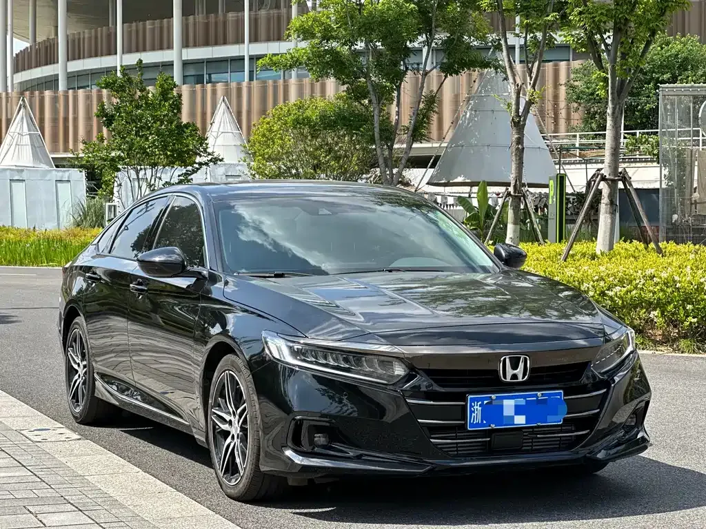 Honda Accord 2023 из CN, фото 10