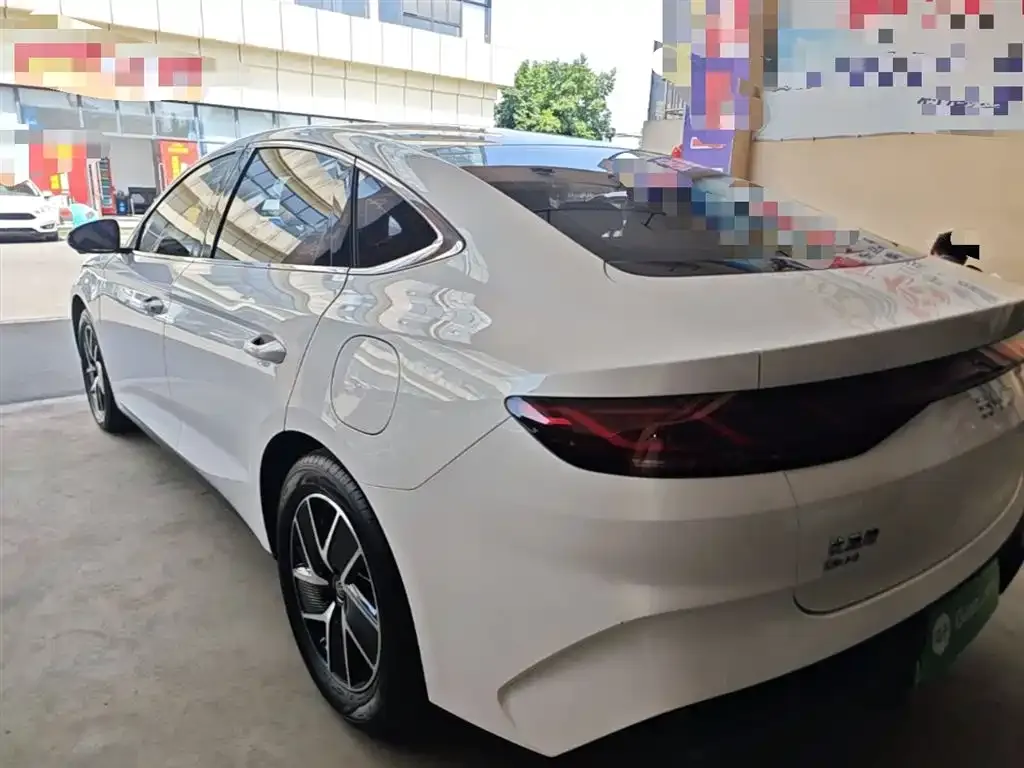 BYD Qin L — фото 3