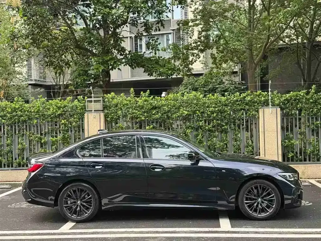 BMW 3 Series — фото 10