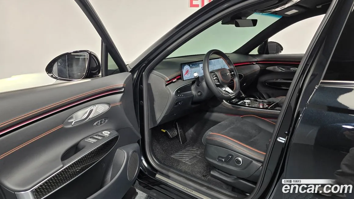 Genesis GV70 2025 из KR, фото 3