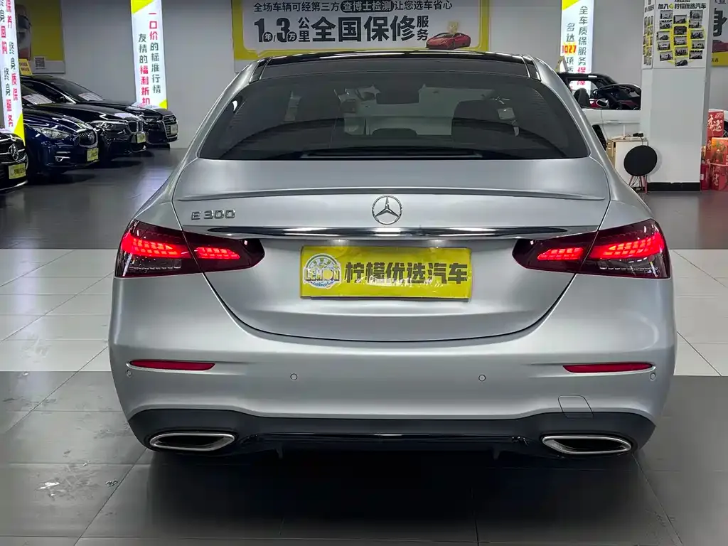 Mercedes-Benz E-Class (Import) — фото 2