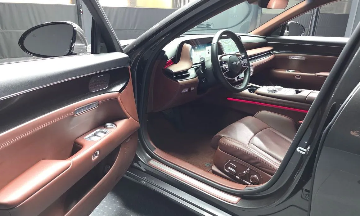 Genesis G90 — фото 10