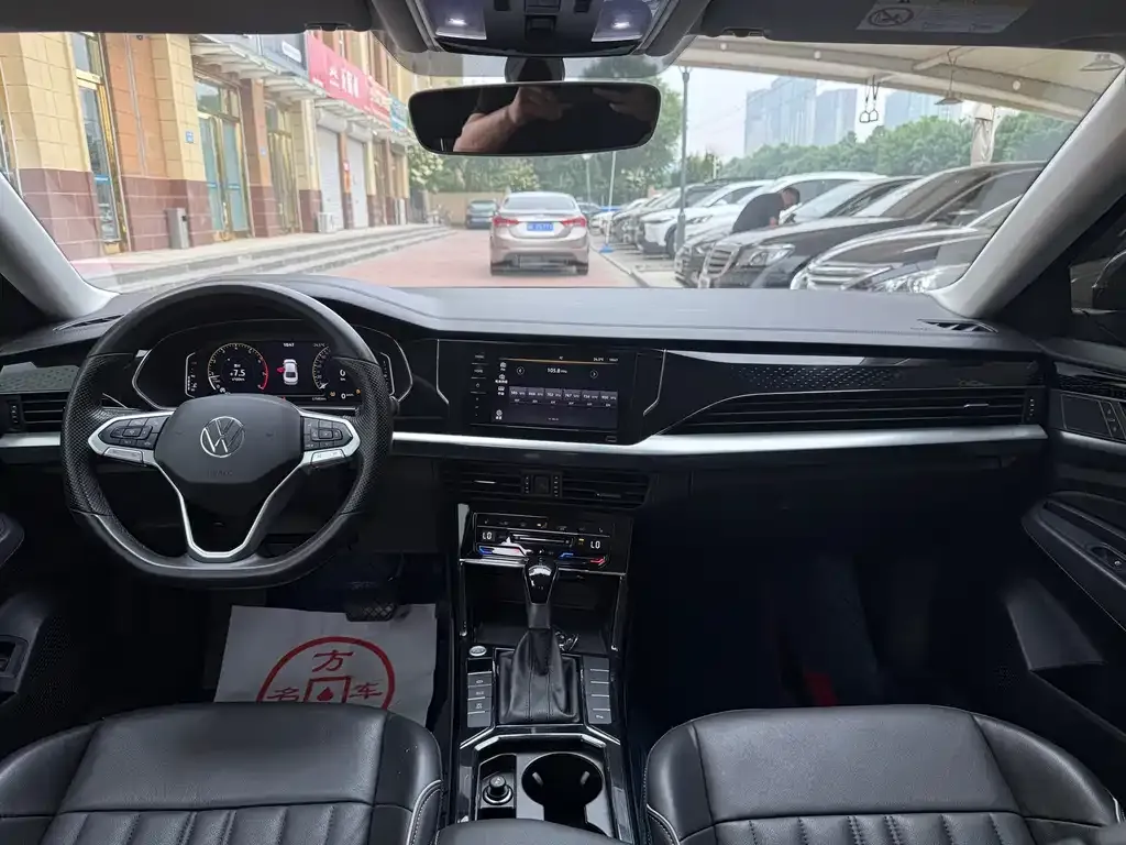 Volkswagen Passat — фото 9