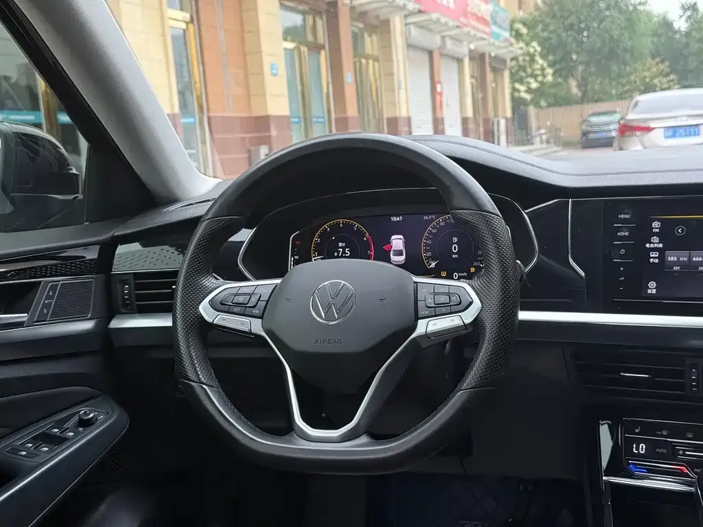 Volkswagen Passat — фото 4