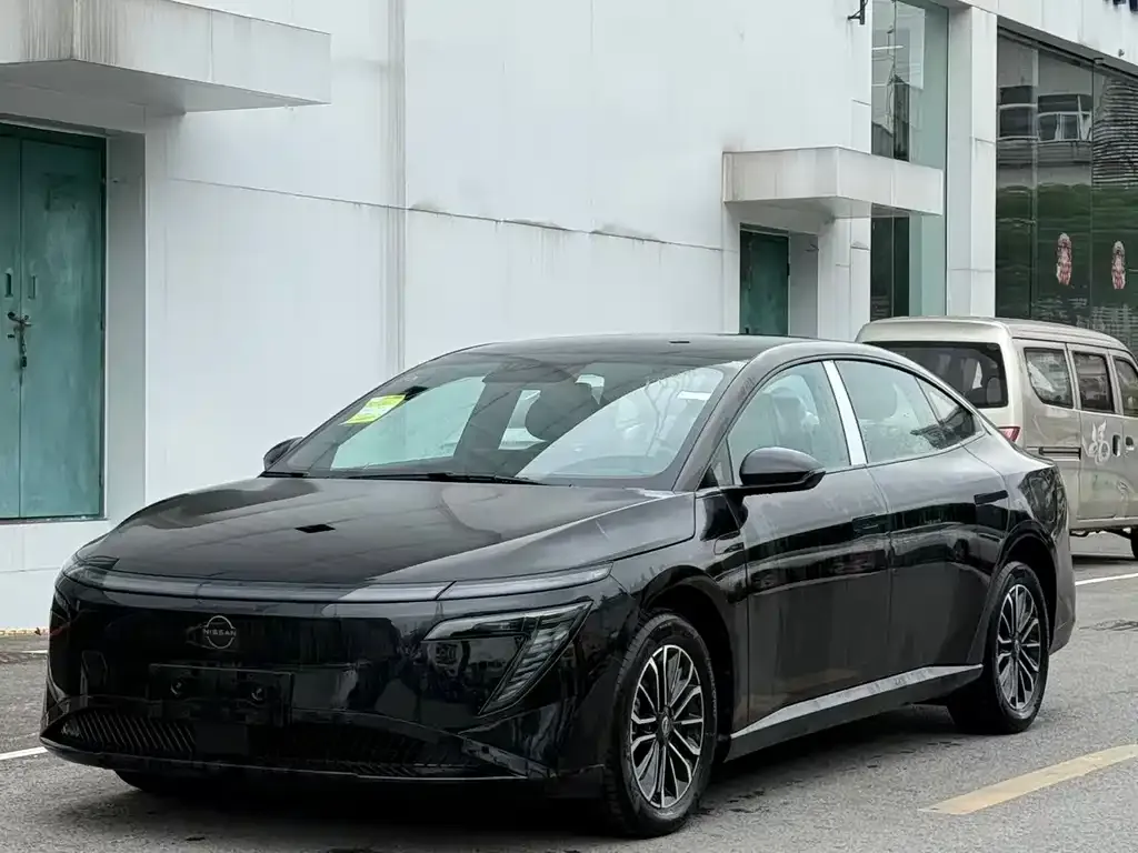 Nissan N7