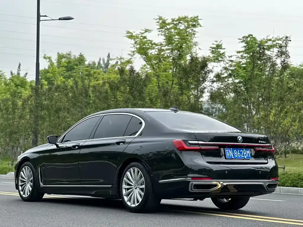 BMW 7 Series 2021 из CN, фото 5