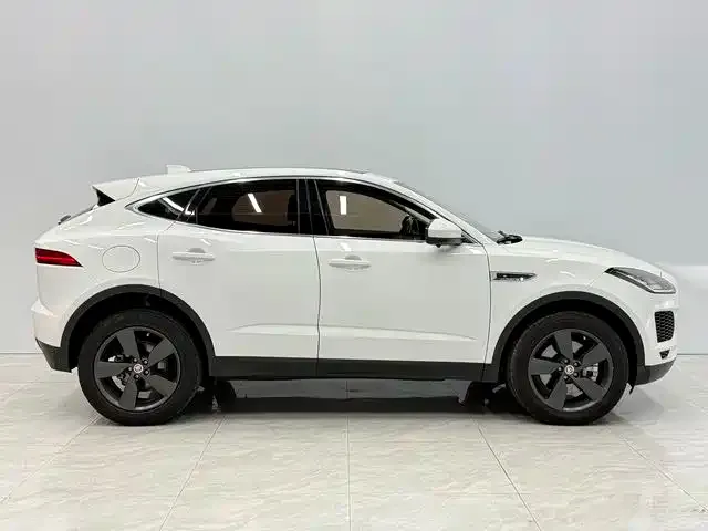 Jaguar E-PACE 2021 из CN, фото 4