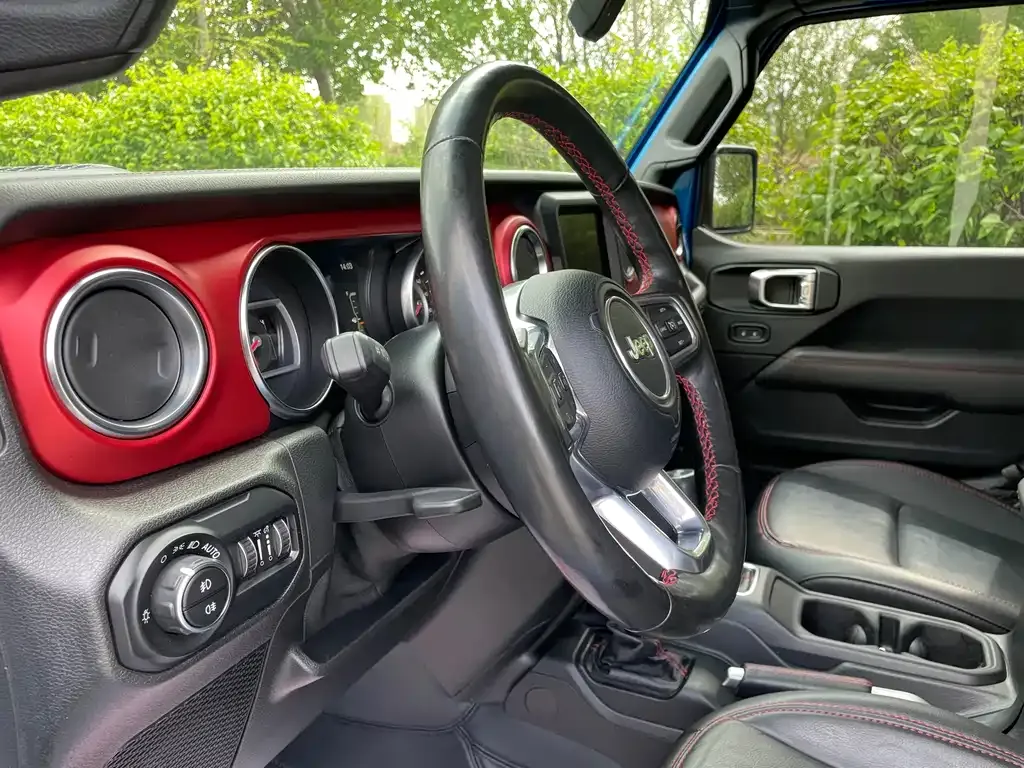 Jeep Wrangler 2021 из CN, фото 10
