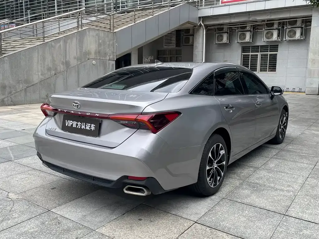 Toyota Avalon 2023 из CN, фото 3