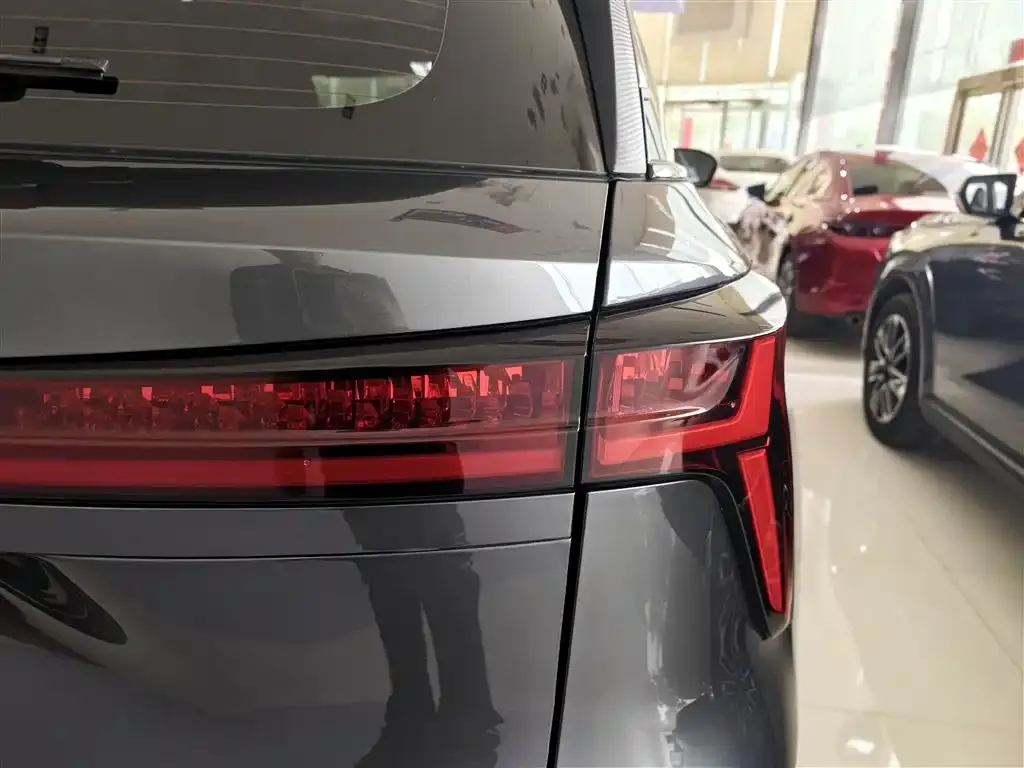 Changan CS75PLUS — фото 10