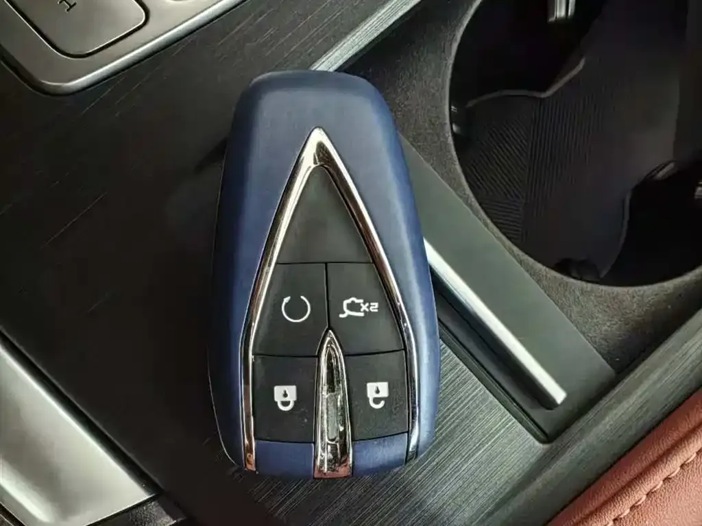 Changan CS75PLUS — фото 6