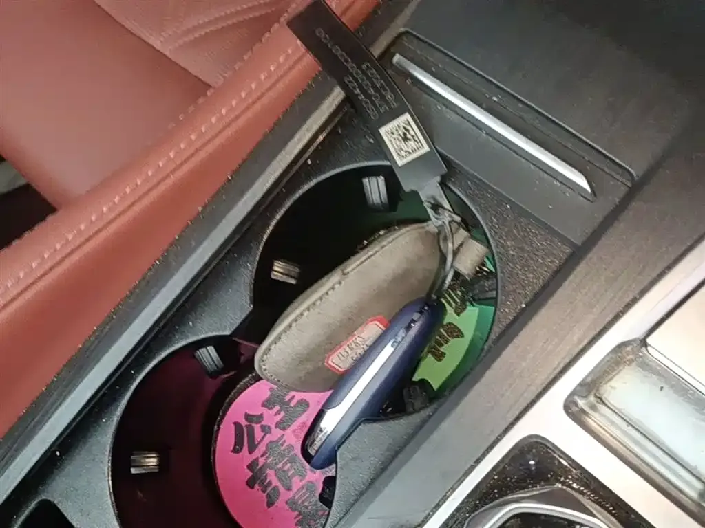 Changan CS75PLUS 2023 из CN, фото 2
