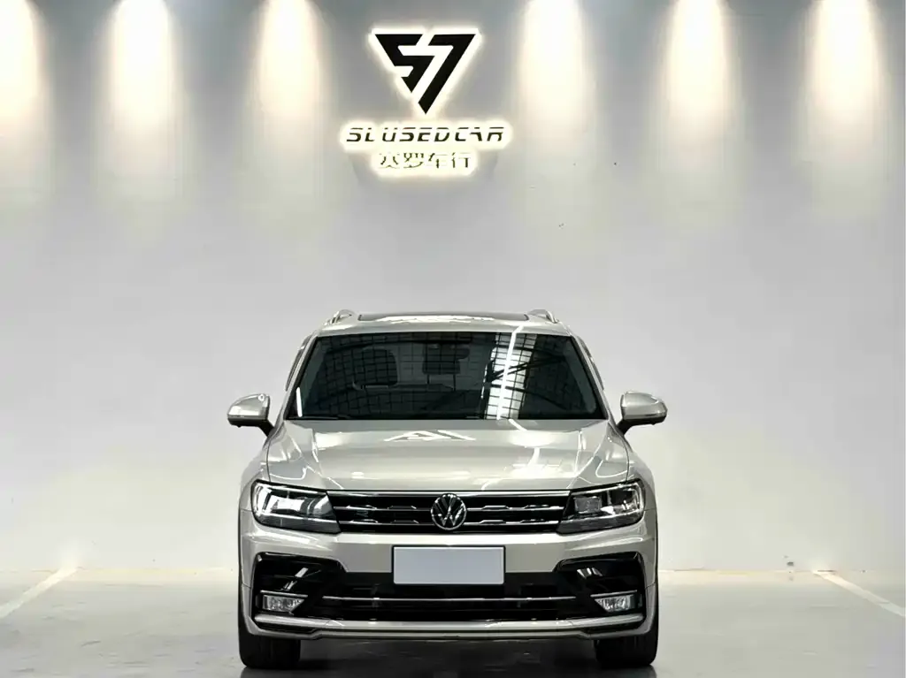 Volkswagen Tiguan L — фото 3