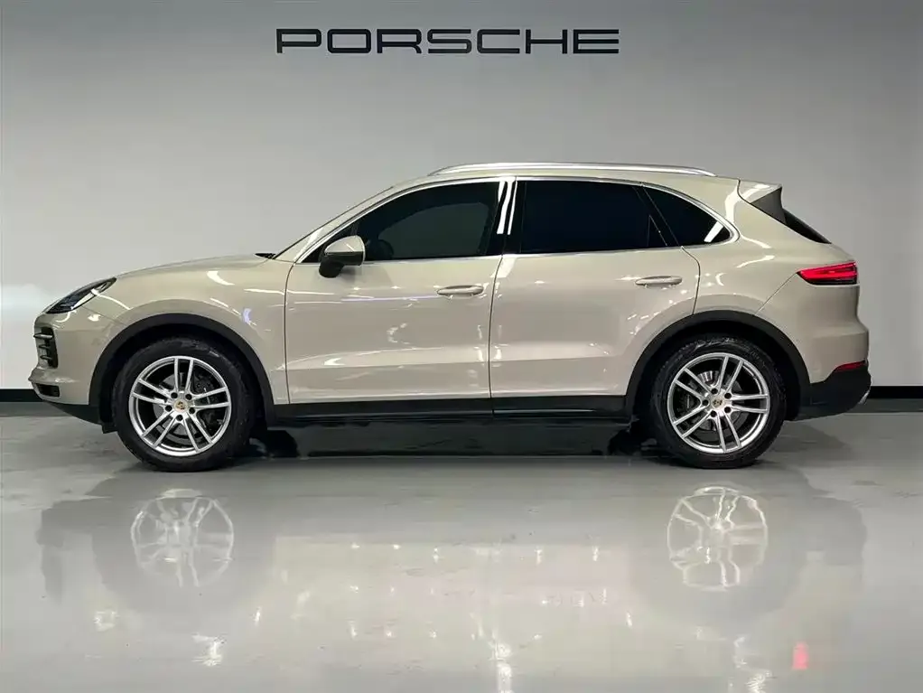 Porsche Cayenne — фото 3