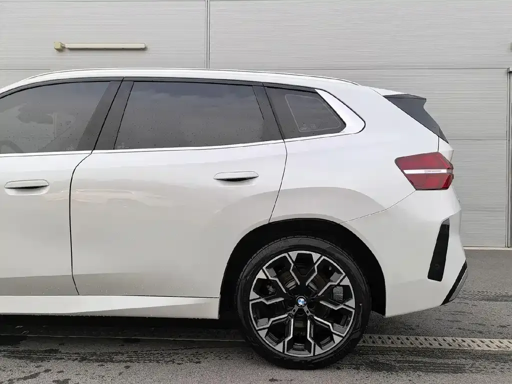BMW X3 — фото 10