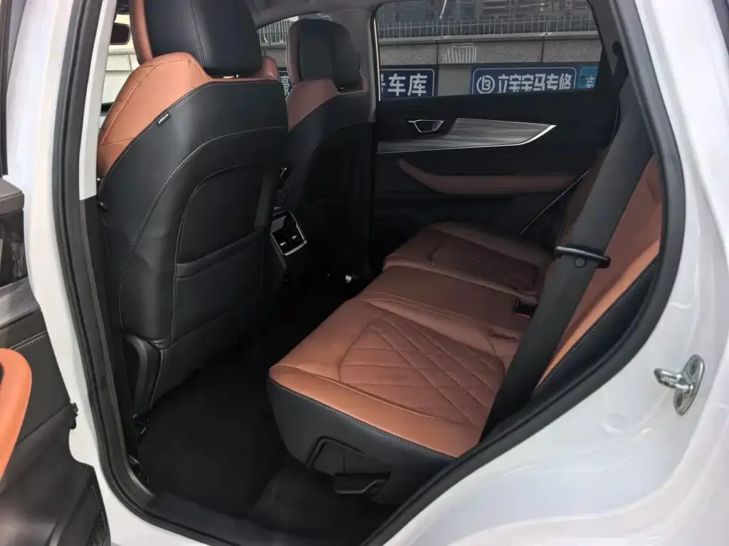 Chery Tiggo 8 PLUS — фото 3