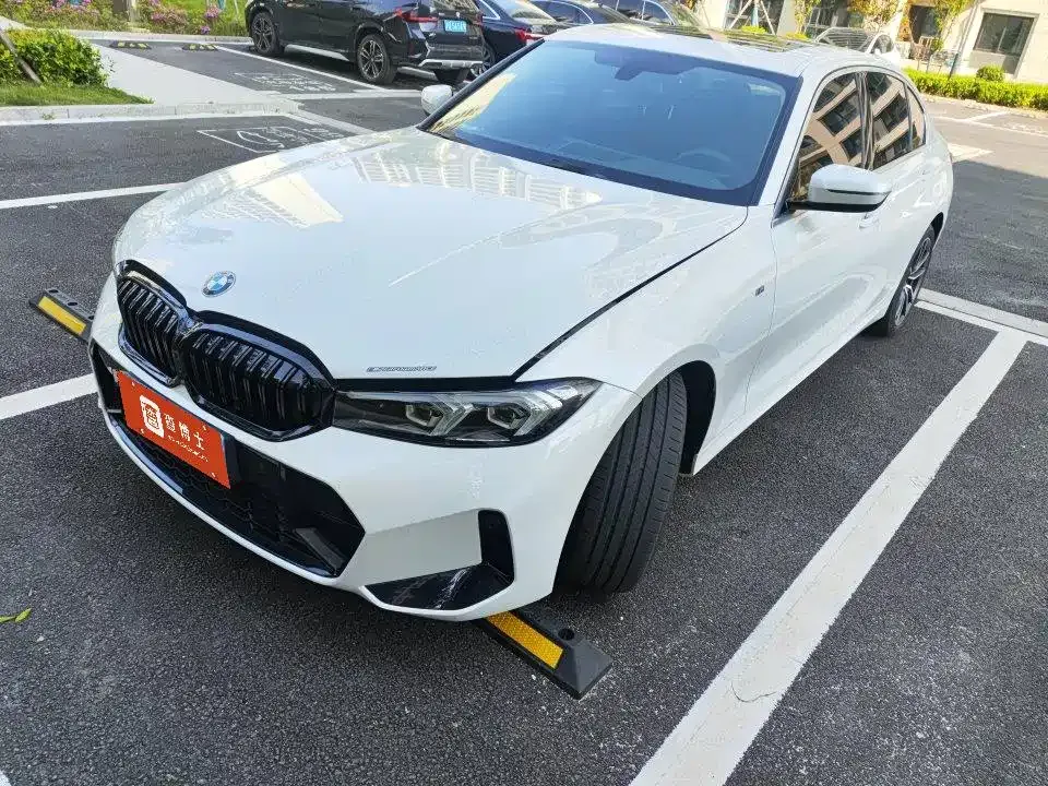 BMW 3 Series — фото 1
